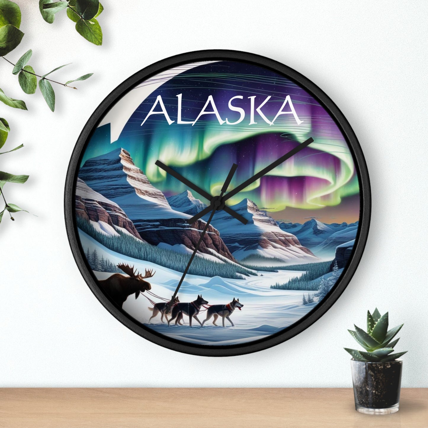 Alaska Themed Wall Clock with Aurora Design - Ideal for Home Decor and Gift